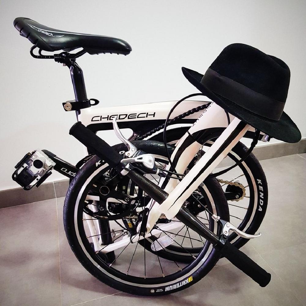 chedech White Landmark