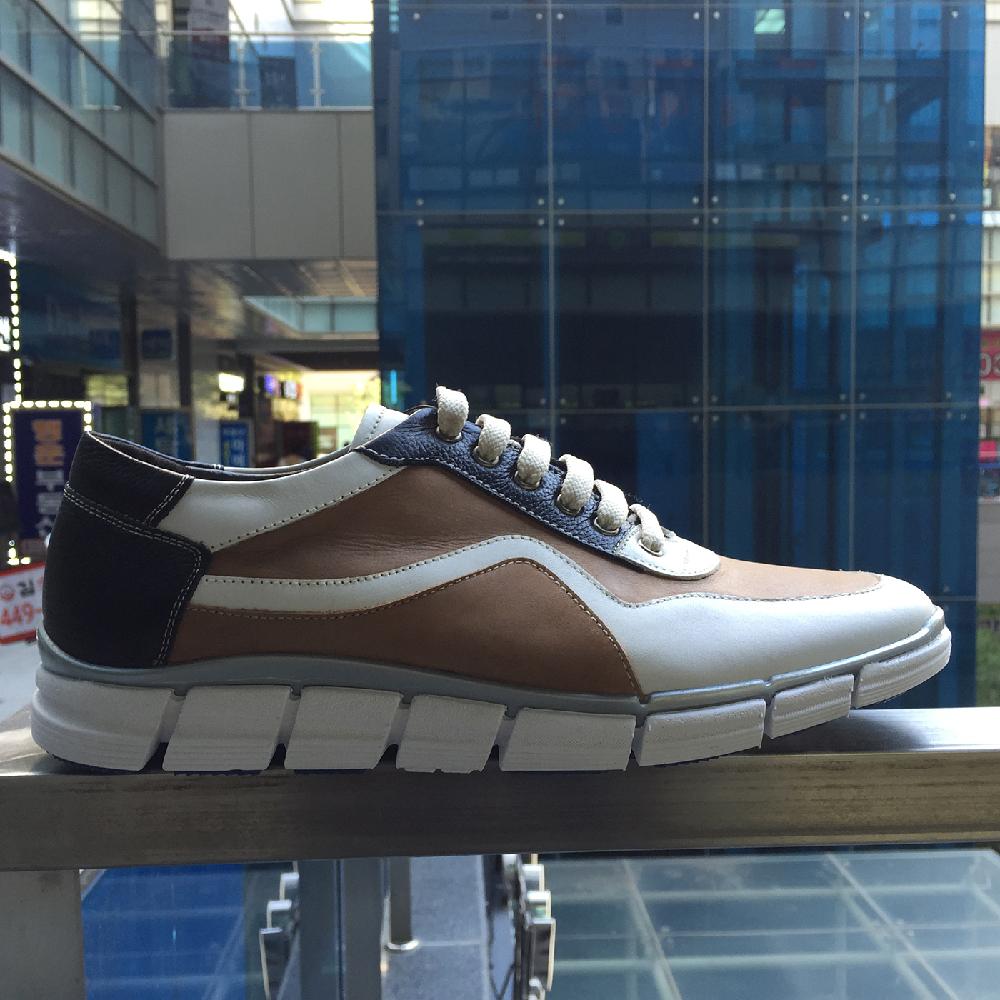 REDMETEOR DESIGN SHOES