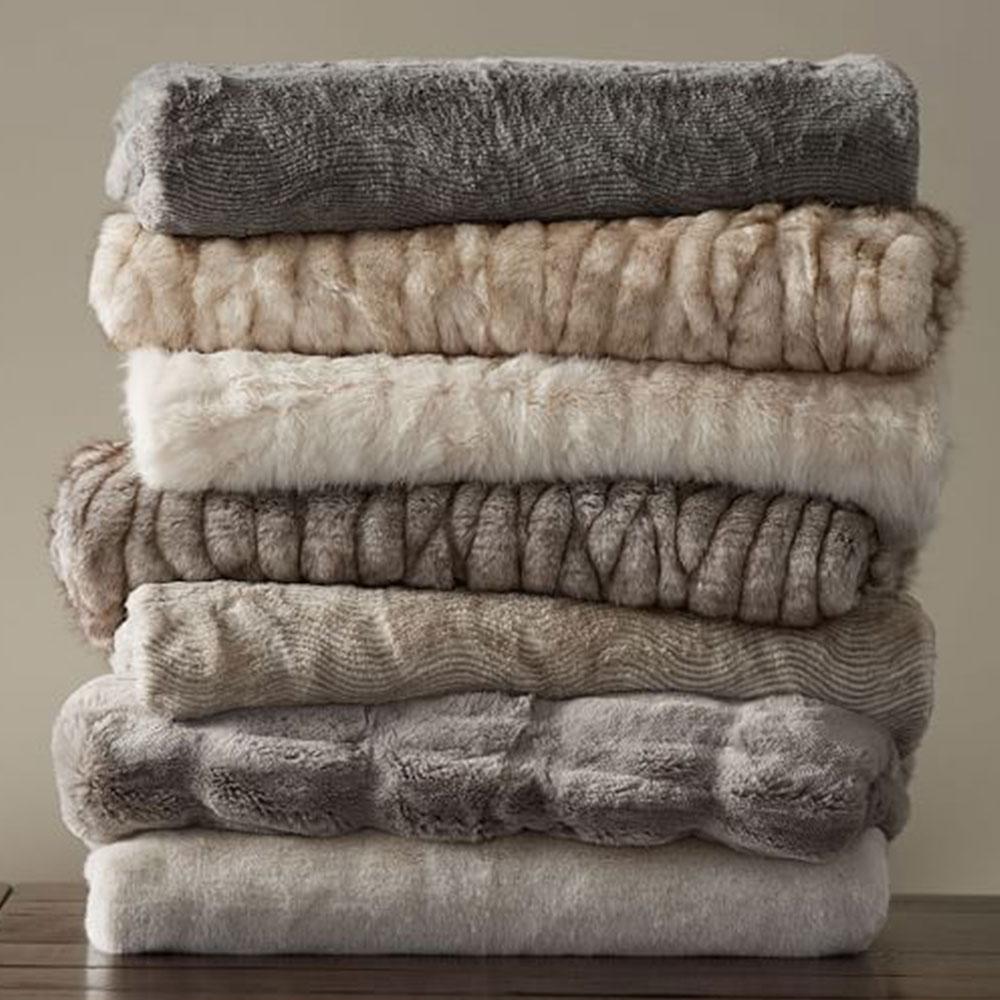 100% Polyester Faux fur (Auto Upholstery, Garment, Home Textile, Toy, Bedding, Blangket, Carpet)