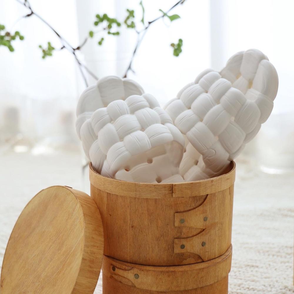 Quilted Bathroom Slippers White 270