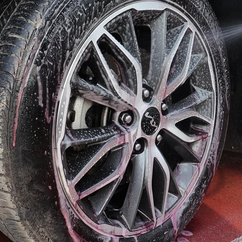 Car Wheel Cleaner with Iron Removal Function, pH7 Neutral
